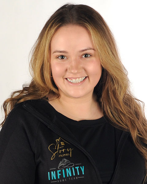 Clara 220210 lrg scaled 1