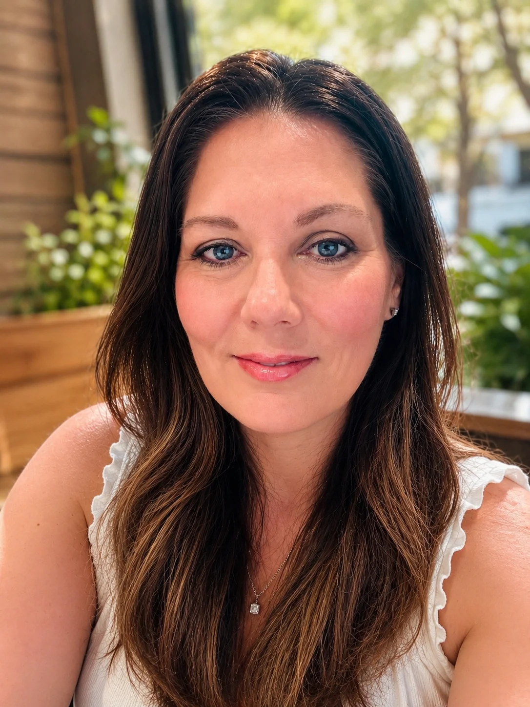 Sherri Headshot 2